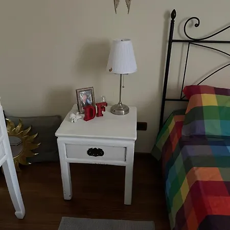 Homestay Whynot Book